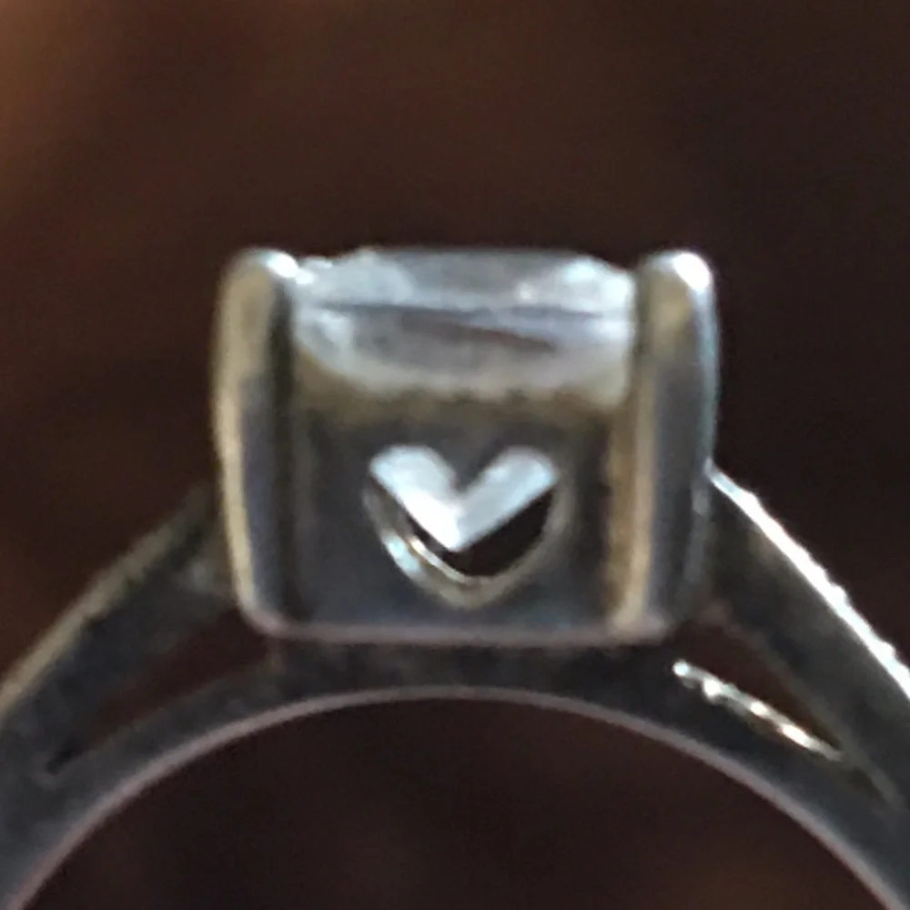 Vintage Avon .925 sterling silver CZ heart ring
